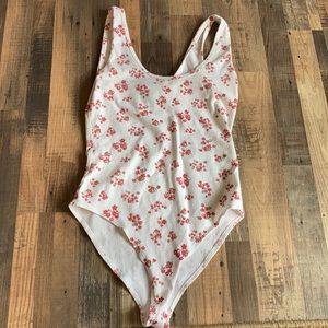 Flower white body suit